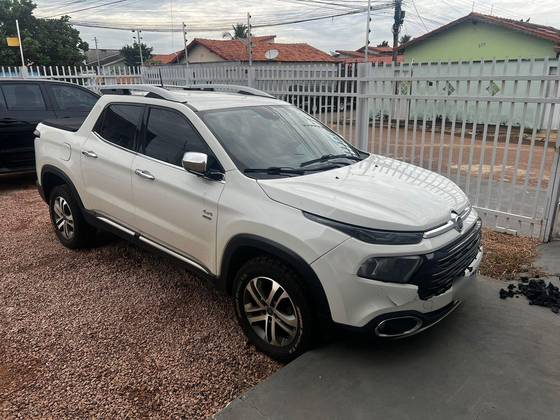 FIAT TORO 2.0 16V TURBO DIESEL VOLCANO 4WD AT9